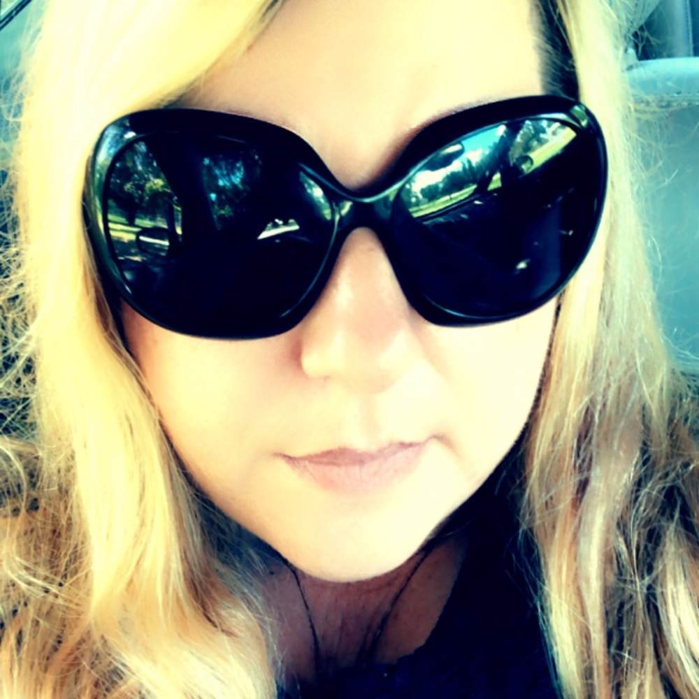 Meet your Posher, Deborah